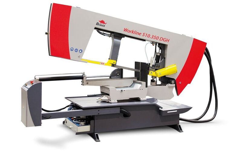 Mit von der Intec-2019-Partie, ist auch die halbautomatische Doppelgehrungs-Bandsäge Workline 510.350 DGH, sagt Bomar. Sie hat sich mit ihrem hohen Integrationsgrad als ideal in der Produktion und Stückfertigung im Stahlbau erwiesen, wie es heißt. Auch Werkstückbündel können damit bearbeitet werden.  (Bomar)