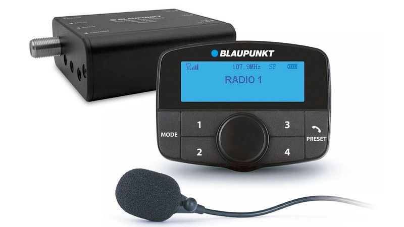 Mit dem DAB’n’play 550 führt Blaupunkt alte Autoradios in das digitale Zeitalter.(Bild:  Blaupunkt)