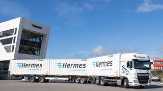 Hermes fährt mit dem neuen Lang-Lkw von Fliegl derzeit einen Pilottest ohne Enddatum zwischen seinen Logistikzentren in Friedewald und Langenhagen. (Hermes)