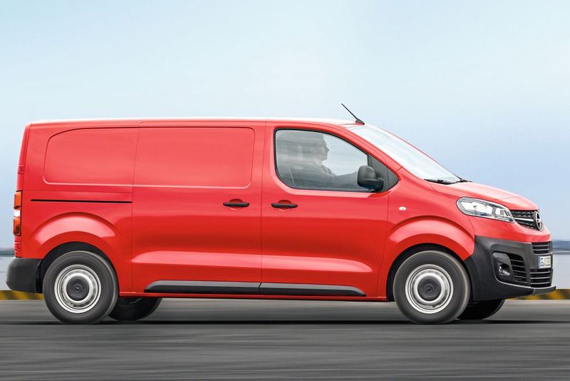 Den neuen PSA-Vivaro gibt es in drei Längen von 4,60 Metern bis 5,30 Metern. (Bild: Opel)