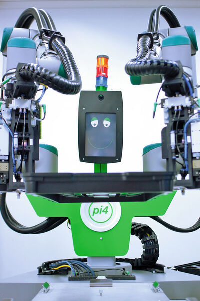 Bild 1: Der 2-armige pi4 workerbot3 der pi4 robotics GmbH aus Berlin kann komplexe Bewegungsaufgaben sehr effizient ausführen. (Bild: pi4 robotics)