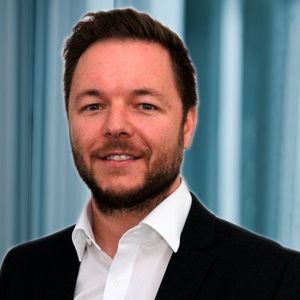 Markus Ebster, Geschäftsleitung Vertrieb & Marketing der Z-Werkzeugbau GmbH: „Als Reaktion auf strengere Kostenkontrollen im Gesundheitswesen erwarten wir ein erhebliches Marktwachstum für Lab-on-Chip-Systeme.“
