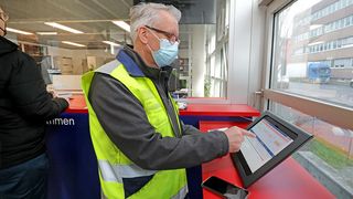 Frankfurt Cargo Services macht jetzt die Lkw-Frachtabwicklung einfacher und schneller. Den Kern der Verbesserung bildet das smarte Rampensteuerungssystem (RSS) „Fair@Link“ von Dakosy. Spediteure können Rampen damit vorab buchen. Lesen Sie, was noch so geht... (Bild: FCS)