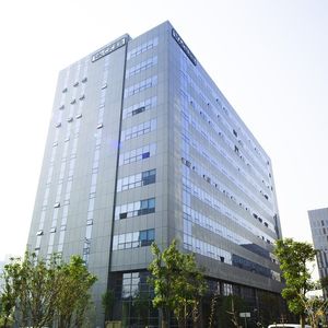 For Wacker the growth market China has strategic importance. In 2011, Wacker’s roughly 900 employees in China and Taiwan generated sales of €1.03 billion, or around one-fifth of the Group total.