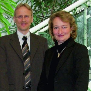 2 Im Gespräch mit: Sabine Roschiwal, kaufmännische Geschäftsführerin und Robert Merk, technischer Geschäftsführer.