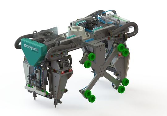 Mit seinem innovativen Multifunktionsgreifer bringt Polyplan neue Vielseitigkeit in die robotergeführte Depalettierung.(Bild:  Polyplan)