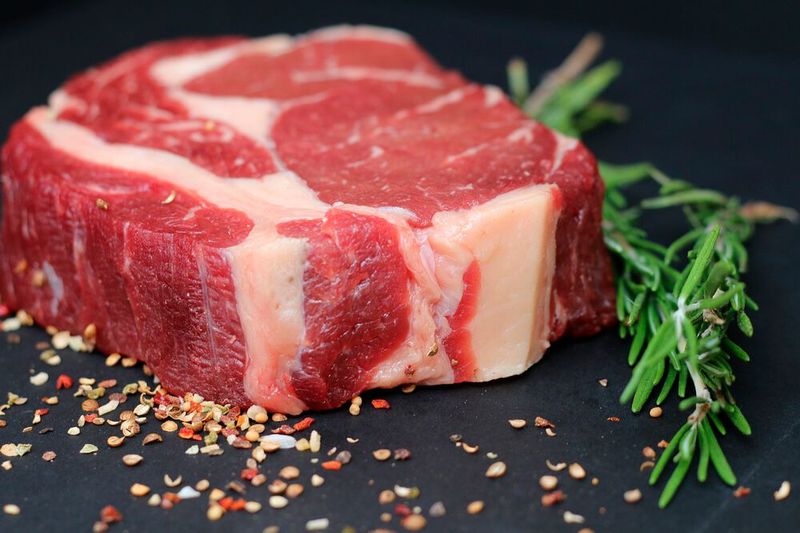 Tyson Foods (Fleischproduktion) - 2022: 50.927 (Umsatz in Millionen Dollar), 2023: 50.366 (Umsatz in Millionen Dollar) (Bild: Pixabay)