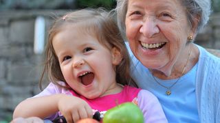 Mit zunehmendem Alter wird das Immunsystem immer schwächer (Symbolbild) (©GordonGrand - stock.adobe.com)