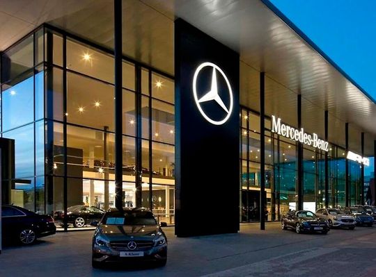 Bei Mercedes-Benz korrigiert man die Gewinnprognose jetzt doch lieber nach unten. Die allgemeine Geschäftslage lässt offensichtlich nichts anderes zu ...(Bild:  Mercedes-Benz)