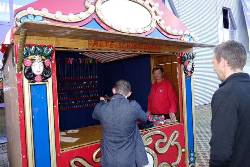 Kaspersky sponserte eine Schießbude. (Bild: IT-BUSINESS)