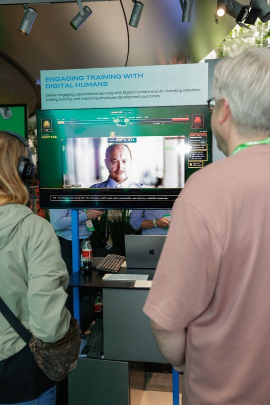 Im Bereich "AI & Creativity" wurden Digital Humans und KI-gestützte Lernplattformen gezeigt.(Bild:)