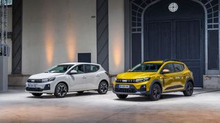 Dacia hat den Sandero und desssen Variante Stepway geliftet. (Bild: Dacia)