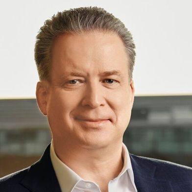Der Vertrag von Dr. Lars Brzoska als CEO wurde vom Aufsichtsrat der Jungheinrich AG bis 2030 verlängert. (Bild: Jungheinrich)