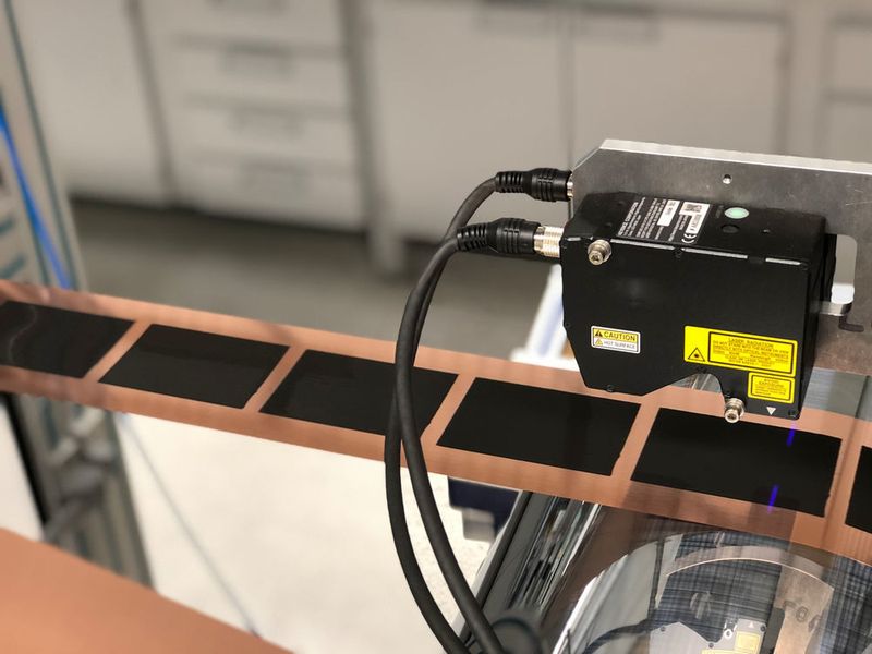 Li-Ion-Batterien: Anlage zur schnelleren Beschichtung von Batterie-Elektroden am KIT. (Ralf Diehm, KIT)