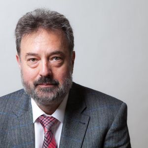 Prof. Dr.-Ing. Jürgen Weber ist Direktor am Institut für Fluidtechnik an der Technischen Universität Dresden.