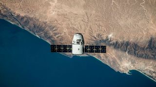 Anders als 5G-Netze wird 6G nicht über terrestrische Antennen aufgebaut, sondern über Satelliten verbreitet. (Bild: gemeinfrei // Unsplash)