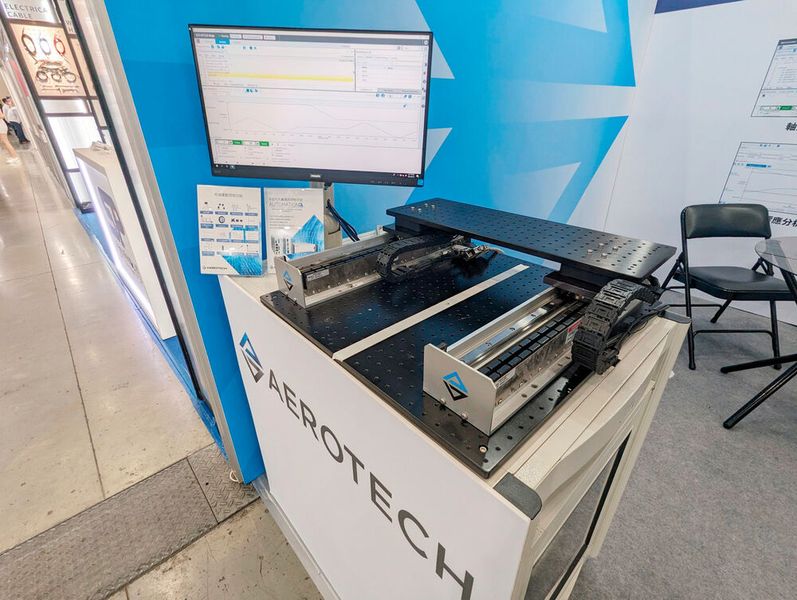 Mit der Entkopplungssteuerung lässt sich auch eine Drehbewegung um die Gierachse (Theta) steuern, wenn ein flexibles Gantry-System verwendet wird. (Bild: Aerotech)