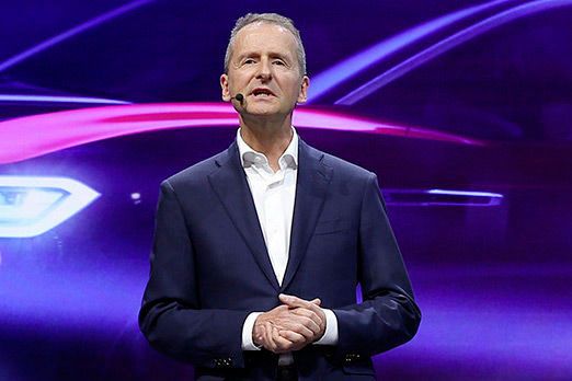 Volkswagenchef Herbert Diess fordert von den einzelnen Konzernmarken, enger zusammenzuarbeiten.