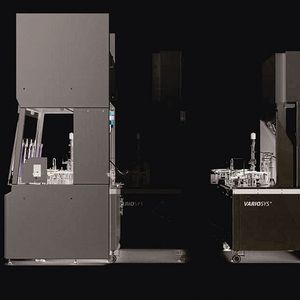 Vollautomatisch im Isolator: Bausch+Ströbels Variosys für das Füllen und Verschließen von Ampullen, Karpulen, Spritzen und Vials der Pharmaindustrie