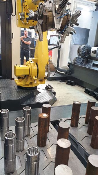 Nach der Devise «Rohteil rein, Fertigteil raus» setzt Sysbohr stark auf Automation. In der Spät- und Nachtschicht arbeiten nur die Roboter. (Bild: Ingersoll)