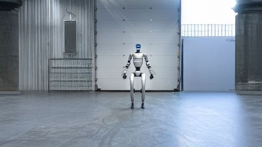 Die Herstellung von Hardwarekomponenten für humanoide Roboter bietet viel Marktpotenzial.(Bild:  Fraunhofer IPA/Foto: Rainer Bez)