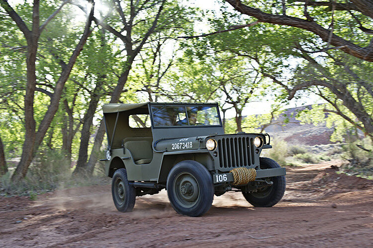 Ursprünglich hieß der Jeep „Willys MB“, den Willys-Overland Motors ab 1941 für die US-Armee baute. Erst seit 1950 trägt der Jeep den geschützten Markennamen. (Foto: Jeep)