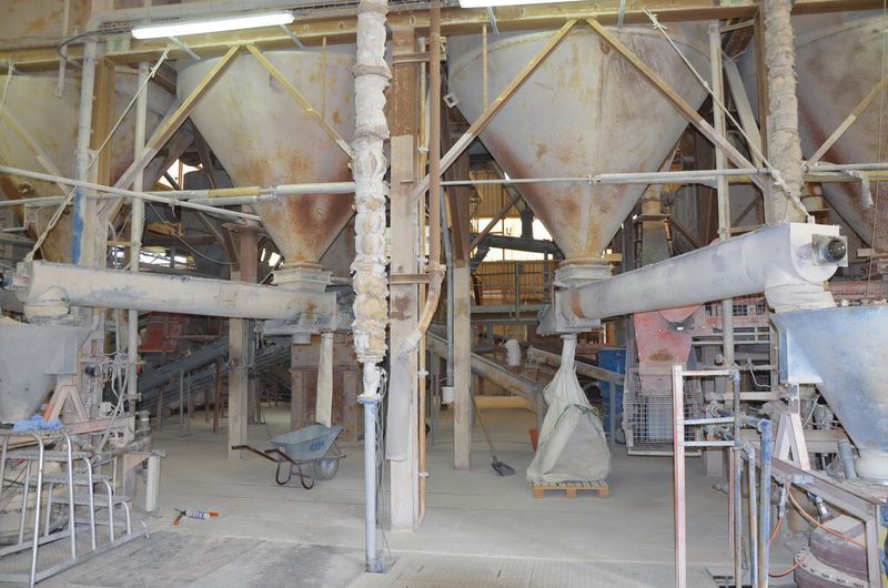 Bild 1: Ob Fördern, Mischen, Dosieren, Abfüllen oder Verpacken: Überall kommt bei EKW Druckluft zum Einsatz. (Bild: Almig Kompressoren)