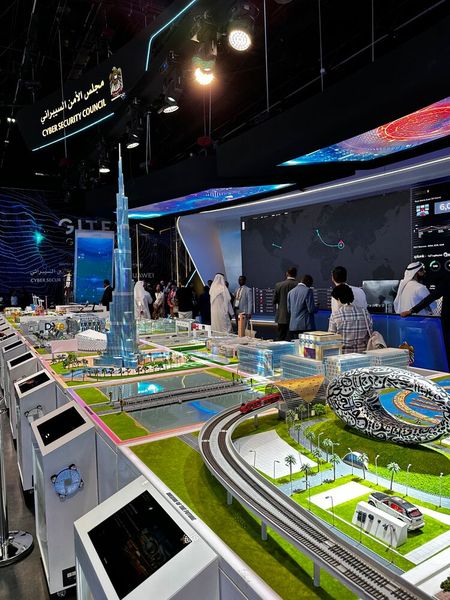 Wo man Cybersecurity Lösungen in der Stadt einsetzen sollte, konnte man anhand dieser Miniatur sehr gut entnehmen. (Bild: Vogel IT-Medien )