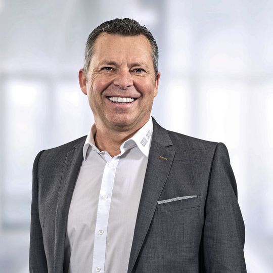 Thomas Weller,  CEO von Harro Höfliger: „Wir hören den Kunden zu und analysieren, wo sie Unterstützung brauchen.“(Bild:  Harro Höfliger)