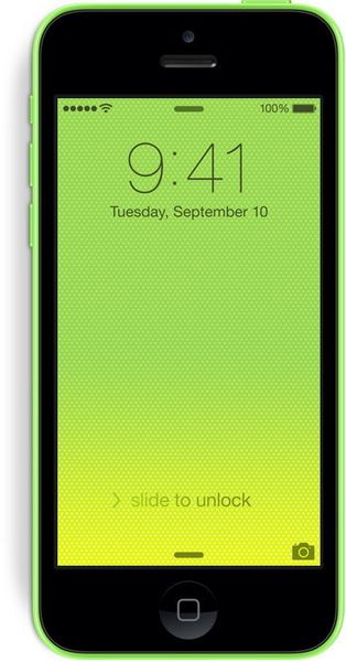 Schon auf dem Lock-Screen ist die feinere Zeichnung des iOS 7 zu bemerken. (Bild: Apple)