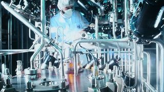 High-Tech-Sterilanlagen, z.B. für die Zellfermentation in der biopharmazeutischen Herstellung, sollten nicht weniger geschützt werden als einfache Vorratsbehälter.  (Bild: Boehringer Ingelheim)