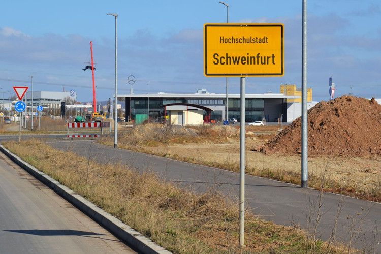 ... ist in der Hochschulstadt Schweinfurt ... (Foto: Michel)