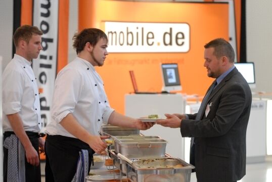 Wie schon am Vorabend überzeugte der Mobile.de-Weckruf am Veranstaltungstag mit kulinarischen Hochgenüssen. (Archiv: Vogel Business Media)