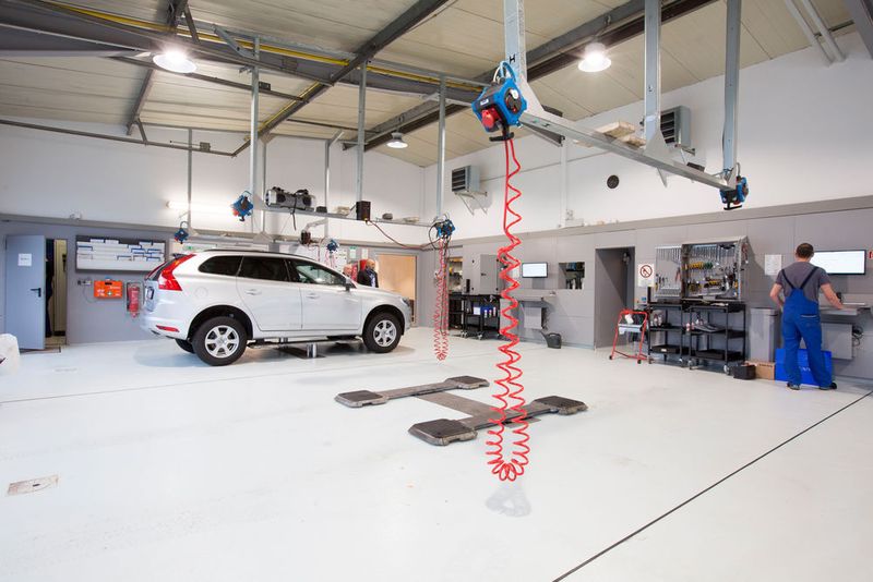 Volvo strebt mit dem Personal Service helle, saubere, aufgeräumte und sichere Werkstätten an, die auch Kunden betreten können. (Volvo)