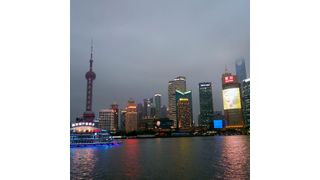 Shanghai: Trotz Nebel eine Reise wert. (Wehner/»kfz-betrieb«)