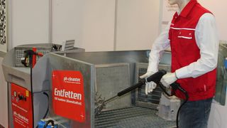 Das System zur Niederdruck-Heißreinigung von PH-Cleantec ist mobil und flexibel. (Bild: Itasse)