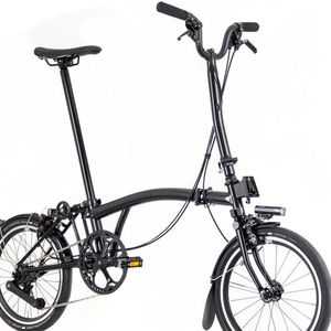 Das P Line spart allein mit Gabel und Hinterbau aus Titan 700 Gramm ein.(Bild:  Brompton)