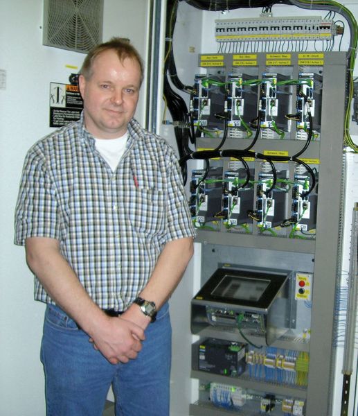 Jörg Ralfs, Support-Elektrotechnik, Tiefdruck-Rotation, bei Prinovis: «Das System wurde durchsichtig gemacht, was wichtig ist, damit jeder Servicetechniker damit umgehen kann.»  (Bild: Kollmorgen Europe)
