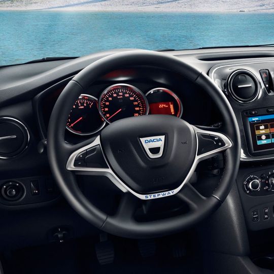 Weltweit sind 91.000 Fahrzeuge vom Rückruf betroffen.(Bild:  Dacia)