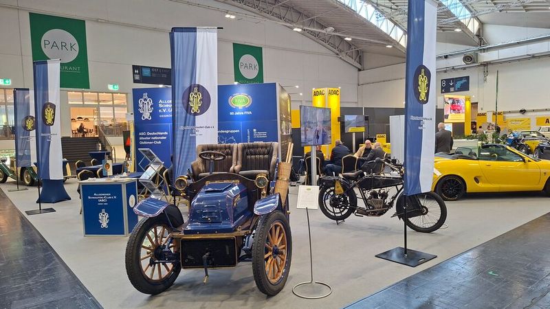 Der Oldtimerweltverband FIVA feiert in diesem Jahr sein 60-jähriges Bestehen. Vom ADAC, als nationaler Vertretung, hört man in Sachen FIVA wenig bis nichts. (Bild: Dominsky – VCG)