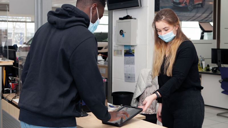 Papierlos durch den Werkstattalltag || Bild 2 / 4