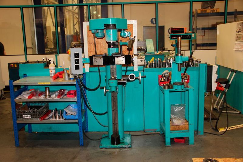 Am Ende der Veranstaltung öffnete Waldrich Coburg seine „heiligen Hallen“ und gab während einer Werksführung Einblicke in das tägliche Handwerk. (Bild: Sonnenberg)