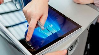 Die Digitalisierung generiert völlig neue Geschäftsmodelle. Die Basis dafür sind Plattformen und Ökosysteme, die Neuentwicklungen gemeinsam vorantreiben, um so ihren Wettbewerbsvorsprung zu sichern und auszubauen. (Bild: Messe München)