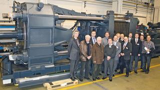 Der AK Technikgeschichte des VDI-Bezirksvereins Bayern Nordost besichtigte die Sumitomo (SHI) Demag.  (bild: Sumitomo Demag)