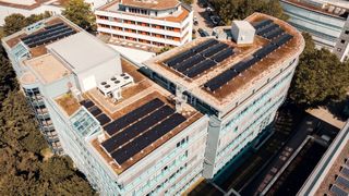 Das virtuelle Batteriekonzept von Solation maximiert den Solarverbrauch in gewerblichen Mehrmieterhäusern. (Bild: Sepp Morrison)