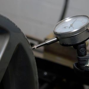 (Holz / »kfz-betrieb«)