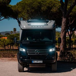 Mit dem ML-T 570 Crossover und dem Grand Canyon S 600 Crossover präsentiert Hymer zwei Editionsmodelle mit serienmäßigem Allradantrieb.(Bild:  Hymer)