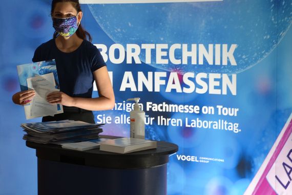  Alle Infos zu den LAB-SUPPLY-Messen – Termine, Vortragsprogramm und Ausstellerliste – finden Sie unter www.lab-supply.info. (LABORPRAXIS, Lüttmann)