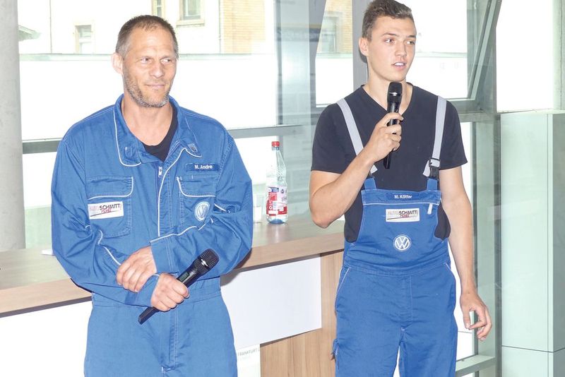 Ein wichtiger Bestandteil der Veranstaltung: Kfz-Gesellen und -Azubis berichten von ihrer Ausbildung. (Bild: Büttner/»kfz-betrieb«)