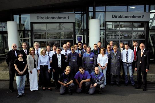 Eine motivierte Mannschaft ist das Rückgrat eines erfolgreichen Unternehmens. Hier das Team aus Kassel. (Archiv: Vogel Business Media)